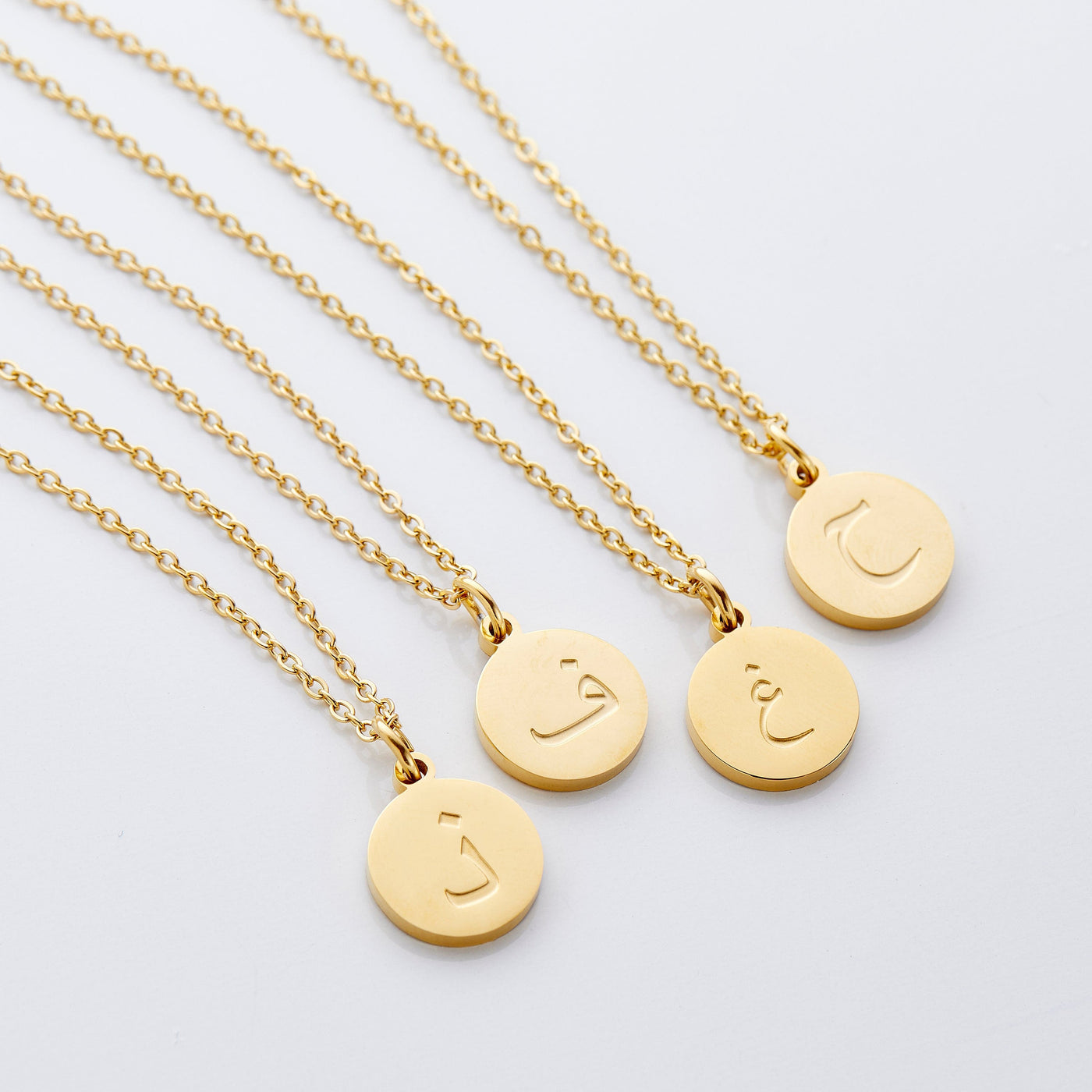 Collier pendentif lettre initiales