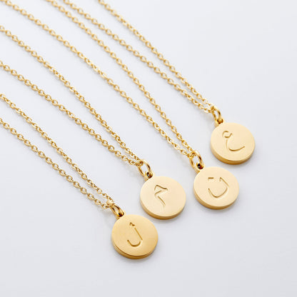 Collier pendentif lettre initiales
